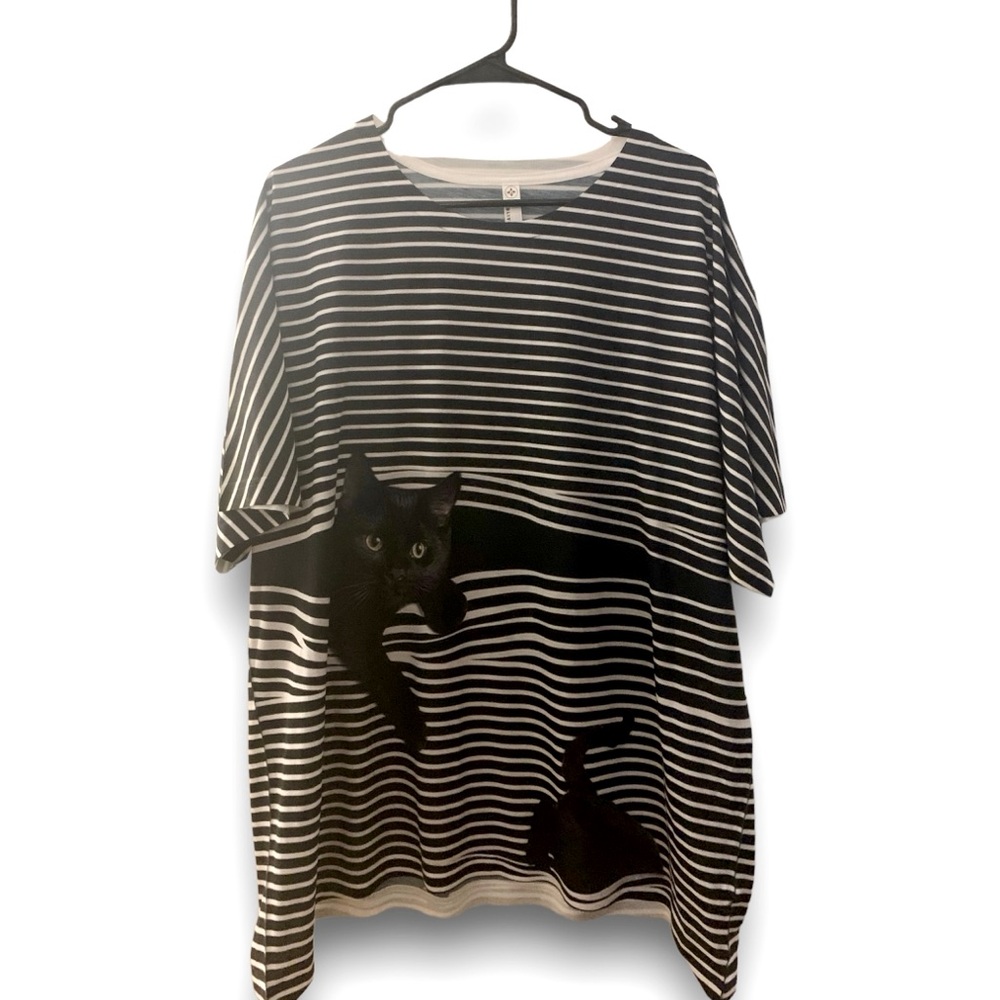 Black Cat AOP Striped Short sleeve shirt Size XL
